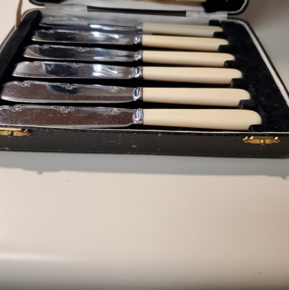 English Fish Knives & Forks